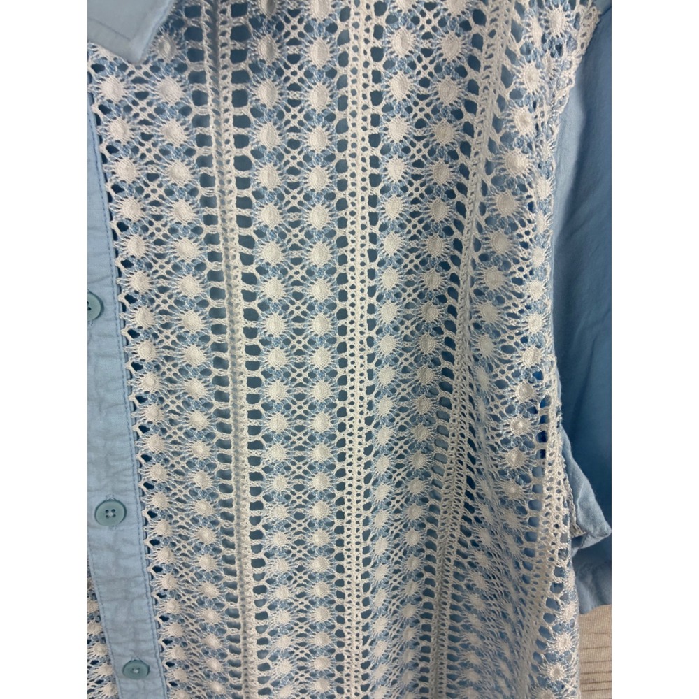 BDG Mens Light Blue Crochet Lace Front Short Sleeve Button Down Shirt Large - Picture 5 of 6